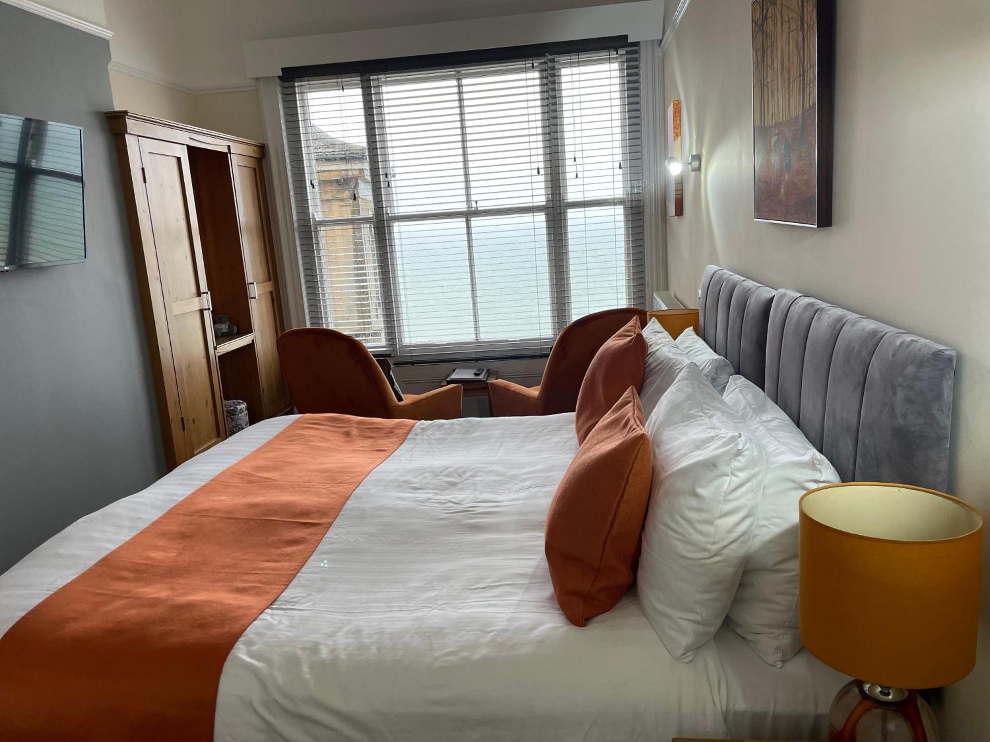 The Red Lion Hotel Cromer Esterno foto